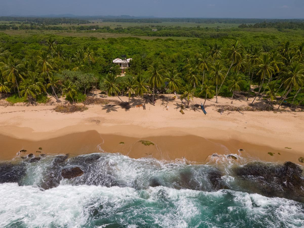 Autumn Moon Beach Cabanas Tangalle Eksteriør bilde